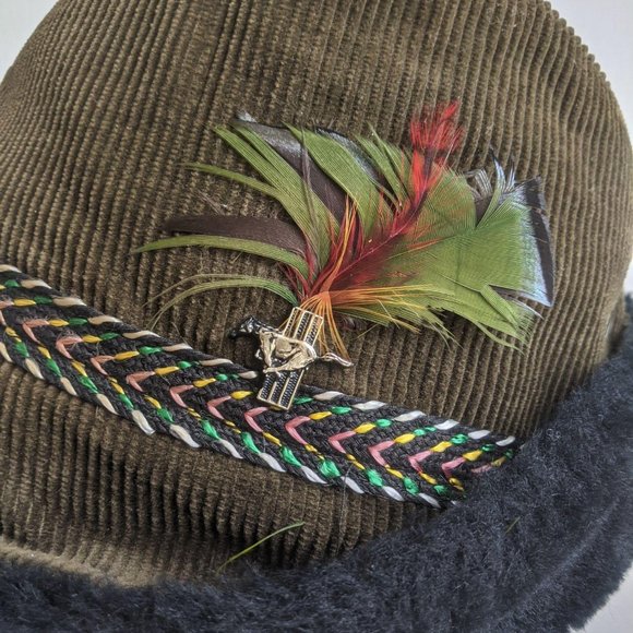 Corduroy & Faux Fur Winter Hat/Cap Head Hugger - Picture 2 of 11